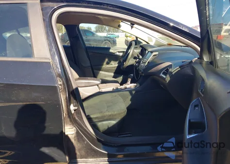 2018 Chevrolet Cruze Ls Auto z USA, uszkodzony, nr VIN 1G1BC5SM2J7151209